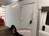 2018 Chevrolet EXPRESS 3500 4X2 S/A 12FT  BOX