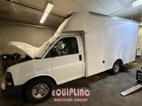 2018 Chevrolet EXPRESS 3500 4X2 S/A 12FT  BOX