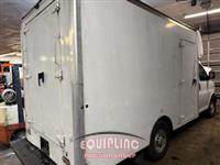 2018 Chevrolet EXPRESS 3500 4X2 S/A 12FT  BOX