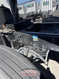 2019 Peterbilt 567 TRI/A DUMP TRUCK 