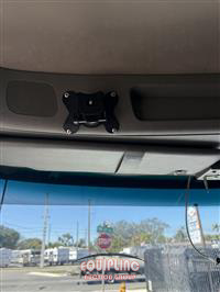 2019 Peterbilt 567 TRI/A DUMP TRUCK 