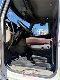 2019 Peterbilt 567 TRI/A DUMP TRUCK 