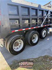 2019 Peterbilt 567 TRI/A DUMP TRUCK 