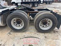 2012 Peterbilt 386 6X4 T/A DAY CAB TRUCK TRAC