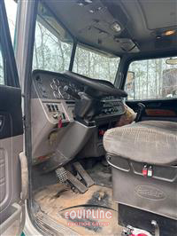 2012 Peterbilt 386 6X4 T/A DAY CAB TRUCK TRAC