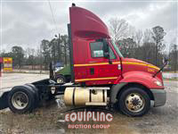 2012 International LA677