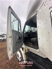 2004 International RA027