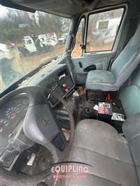 2004 International RA027