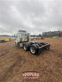 2008 VOLVO TRUCK VNM