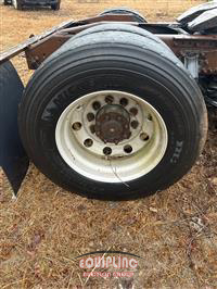 2008 VOLVO TRUCK VNM