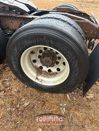 2008 VOLVO TRUCK VNM