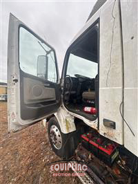 2008 VOLVO TRUCK VNM