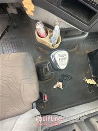 2008 VOLVO TRUCK VNM