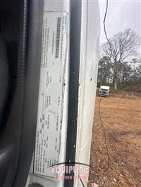 2008 VOLVO TRUCK VNM