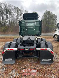 2016 VOLVO TRUCK VNL
