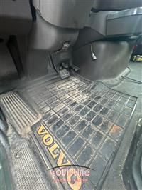 2016 VOLVO TRUCK VNL