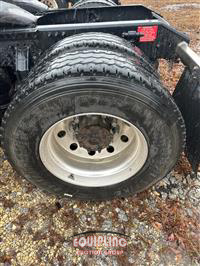 2016 VOLVO TRUCK VNL