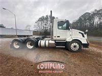 2013 VOLVO TRUCK VNL