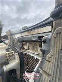 2013 VOLVO TRUCK VNL