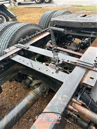 2013 VOLVO TRUCK VNL