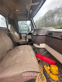 2013 VOLVO TRUCK VNL