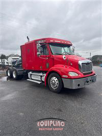 2007 Freightliner CL112 6X4 T/A MID ROOF SLEEPER