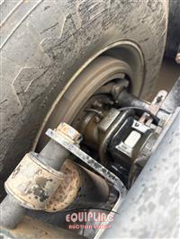 2007 Freightliner CL112 6X4 T/A MID ROOF SLEEPER