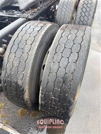 2007 Freightliner CL112 6X4 T/A MID ROOF SLEEPER