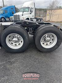 2019 Peterbilt 389 6x4 T/A SLEEPER TRUCK TRAC