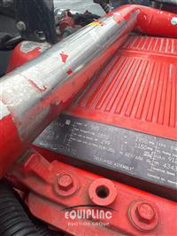 2019 Peterbilt 389 6x4 T/A SLEEPER TRUCK TRAC