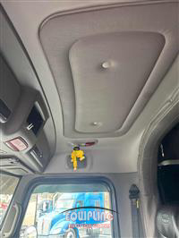 2019 Peterbilt 389 6x4 T/A SLEEPER TRUCK TRAC