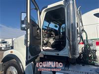 2019 Freightliner 122SD