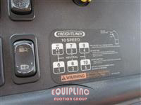 2006 Freightliner M2106 T/A BOX TRUCK W/100 PSIG