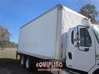 2006 Freightliner M2106 T/A BOX TRUCK W/100 PSIG