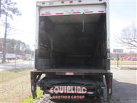2006 Freightliner M2106 T/A BOX TRUCK W/100 PSIG