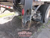 2006 Freightliner M2106 T/A BOX TRUCK W/100 PSIG