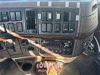 2018 VOLVO TRUCK VNL