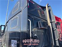 2016 VOLVO TRUCK VNL