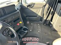 2019 International LT625