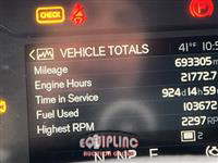 2020 Volvo VNL840 MIDROOF 6X4 T/A SLEEPER