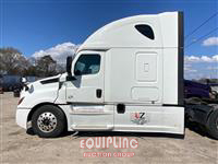 2019 Freightliner CASCADIA