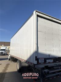 2022 International MV607 4X2 S/A 26FT BOX TRUCK