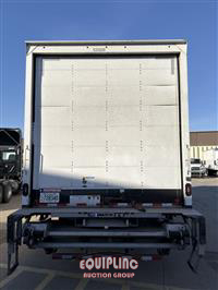 2022 International MV607 4X2 S/A 26FT BOX TRUCK