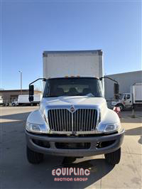 2022 International MV607 4X2 S/A 26FT BOX TRUCK