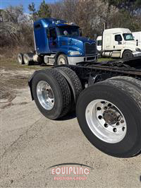 2018 International LT625. 6X4 T/A DAY CAB TRUCK T