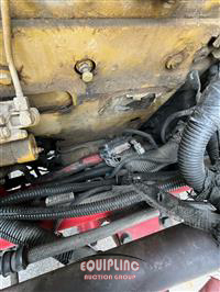 2004 Peterbilt 379 6X4 T/A SLEEPER TRUCK TRAC