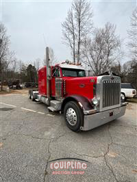 2004 Peterbilt 379 6X4 T/A SLEEPER TRUCK TRAC