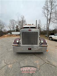 2004 Peterbilt 379 6X4 T/A SLEEPER TRUCK TRAC
