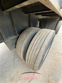 2000 Lufkin FL-II T/A FLATBED TRAILER