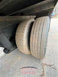 2019 Freightliner M2 4X2 S/A 26FT NON CDL BOX TR